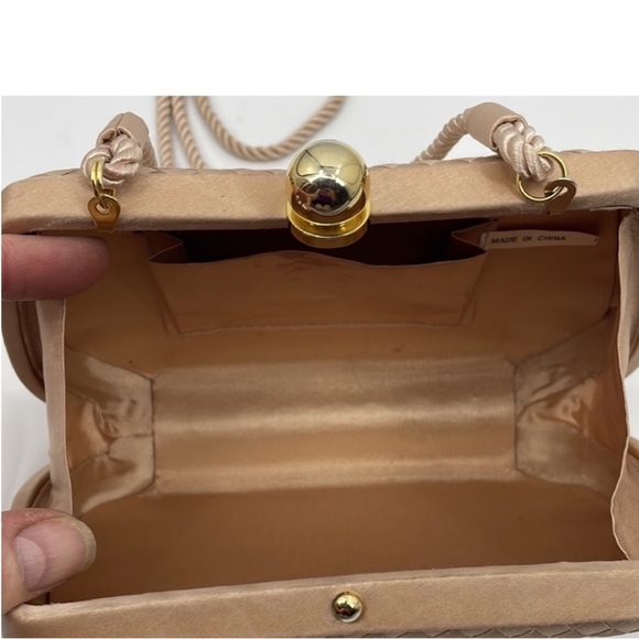 Neiman Marcus Blouse Purse Set - Picture 15 of 16